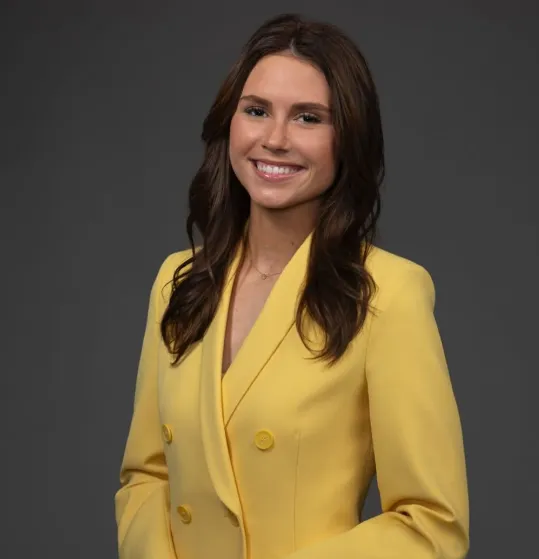 Sophie Flay Age Inside the Life, Career, Net Worth, and Lifestyle of Bobby Flay’s Daughter