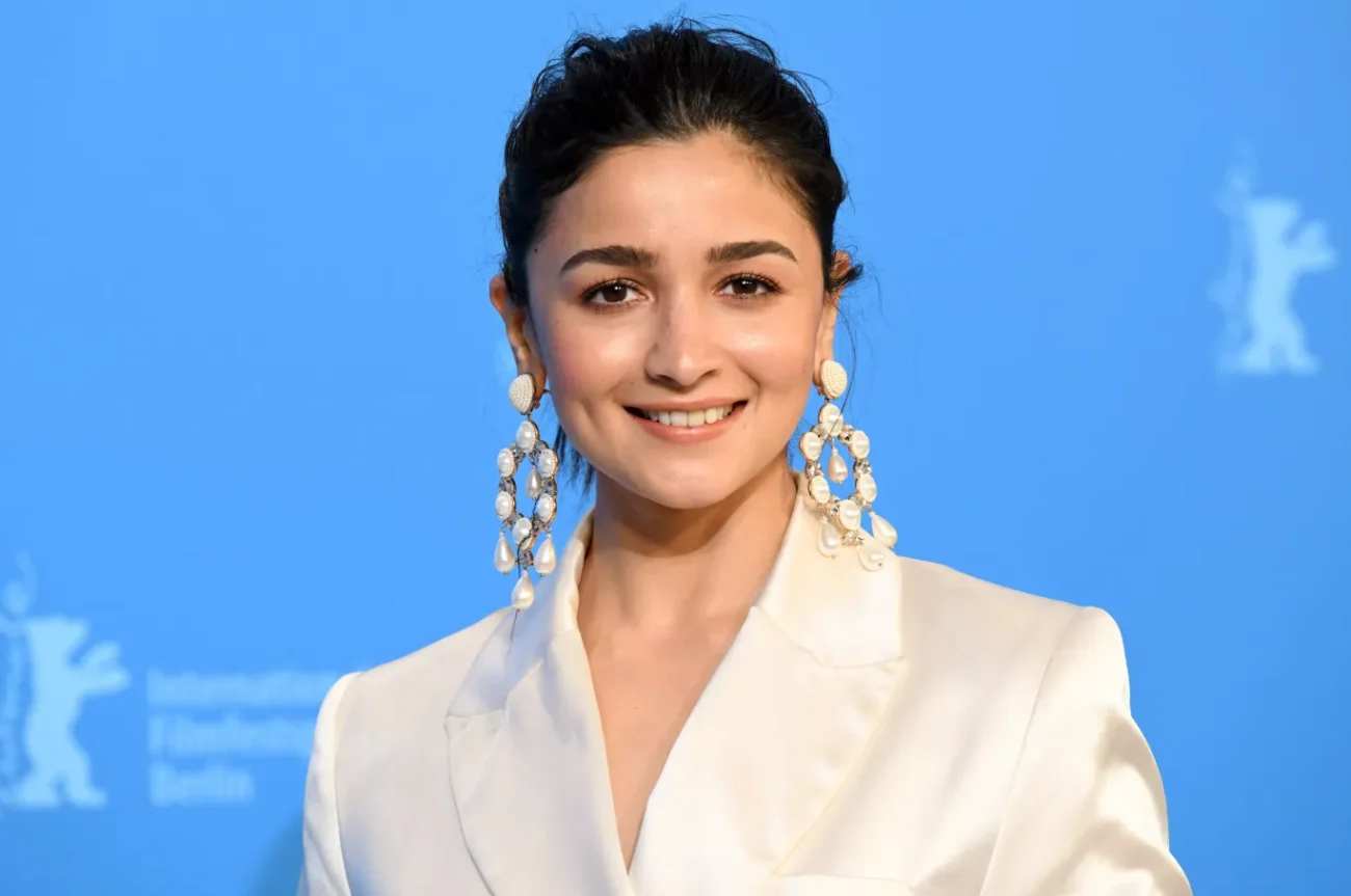 Alia Bhatt Height Discover Her Stunning Real Height Now!
