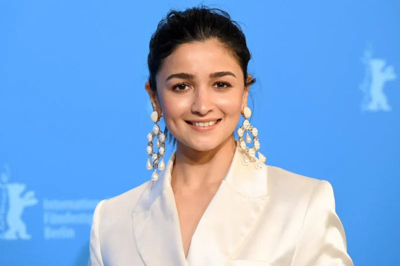 Alia Bhatt Height Discover Her Stunning Real Height Now!