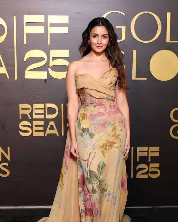 Alia Bhatt Height Discover Her Stunning Real Height Now!