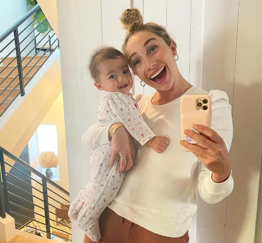 Aurora Culpo Age Biography, Net Worth, Height, Relationship, Career & More