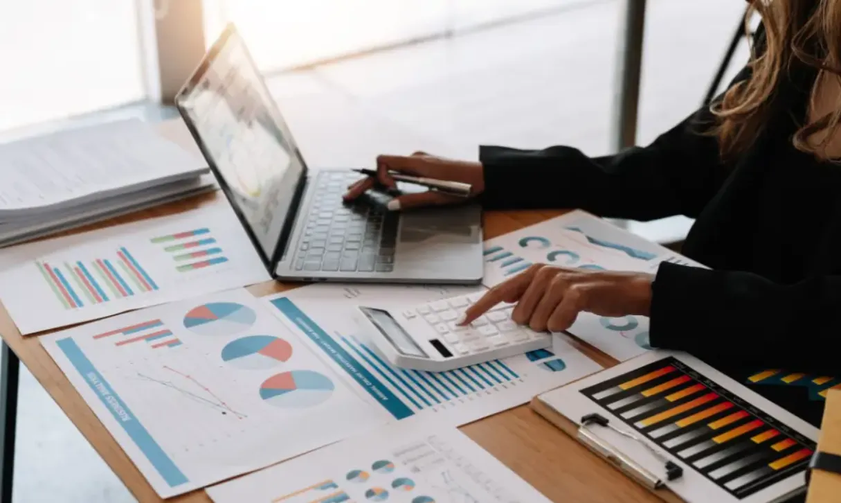 How Salary Sacrifice Solutions Help Businesses Manage Employee Benefits Efficiently