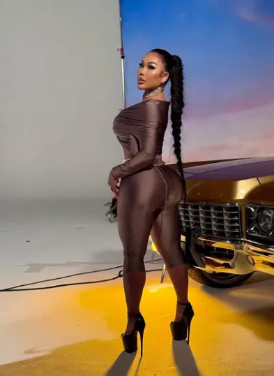Rada Darling Age Net Worth, Ethnicity, Career & Personal Life Explained (3)