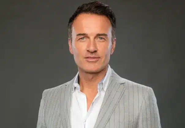 Julian McMahon Wife Age, Relationship, Family, Net Worth, Career & More