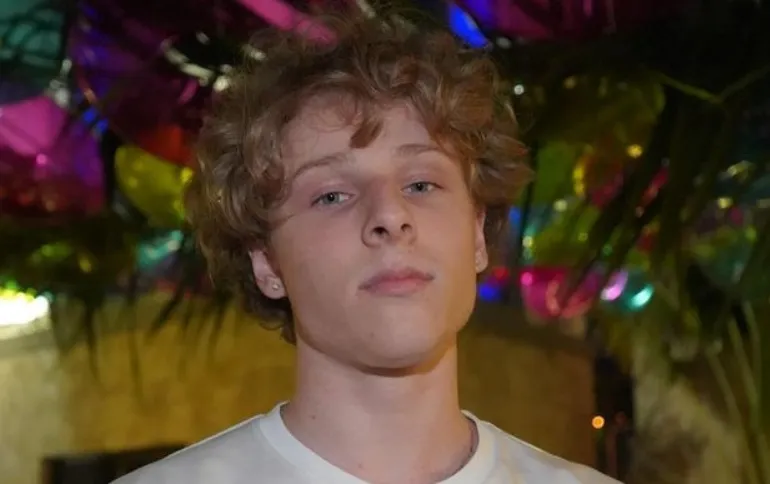 lev cameron age
