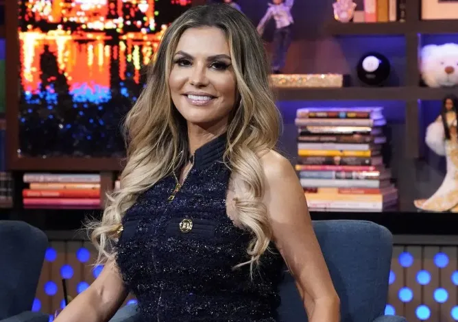 Adriana de Moura Age, Net Worth, Career, Husband, Family & Biography