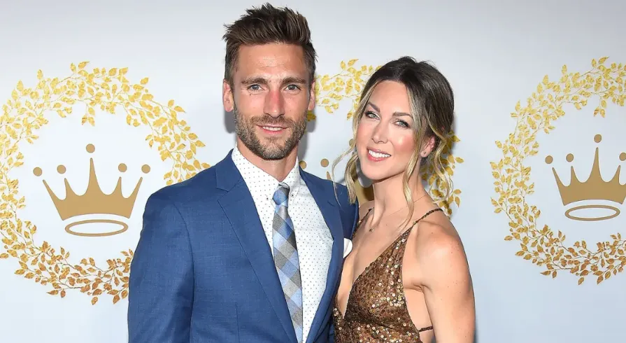 Andrew Walker Wife, Age, Net Worth, Height, Family, Career & More