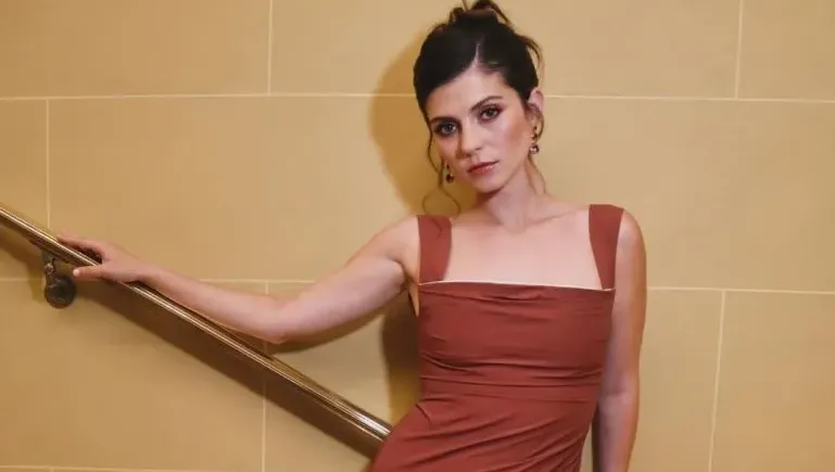 Emily Bader Age, Biography, Net Worth, Height, Career, Relationship & More