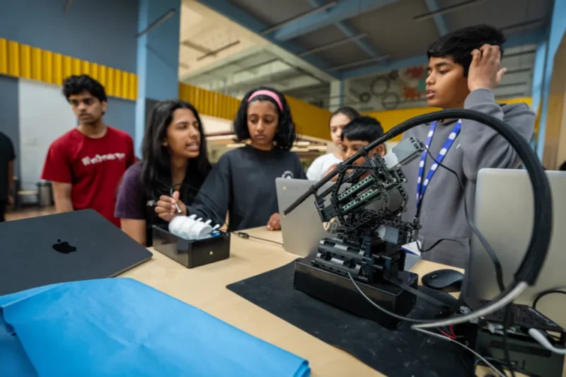 Why Robotics Courses Are Important for Kids in 2026