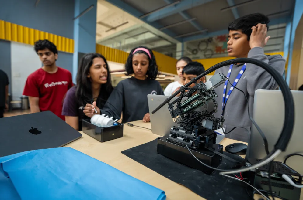 Why Robotics Courses Are Important for Kids in 2026
