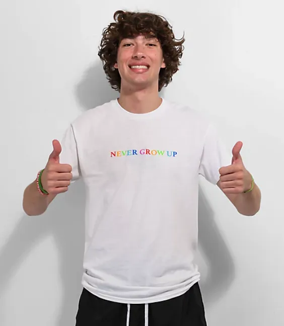 Baylen Levine Age Everything You Need to Know About the YouTube Star's Life, Net Worth, Career, and More